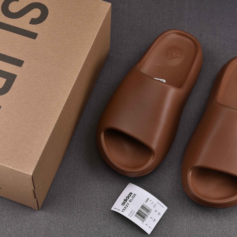 adidas Yeezy Slide 'Flax'