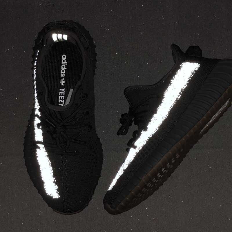 (BEST) adidas Yeezy 350 V2 ‘CINDER’