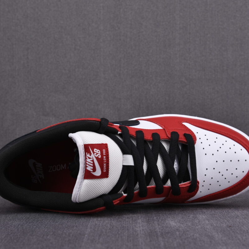 (BEST) Nike SB Dunk Low J-Pack ‘CHICAGO’