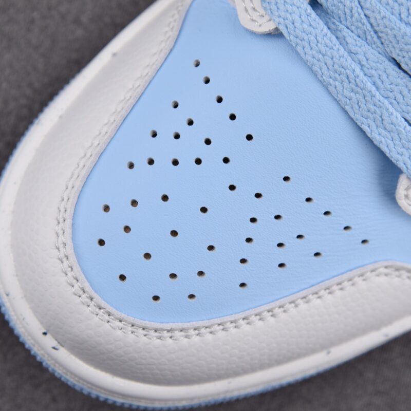 (BEST) Air Jordan 1 Low ‘ICE BLUE’