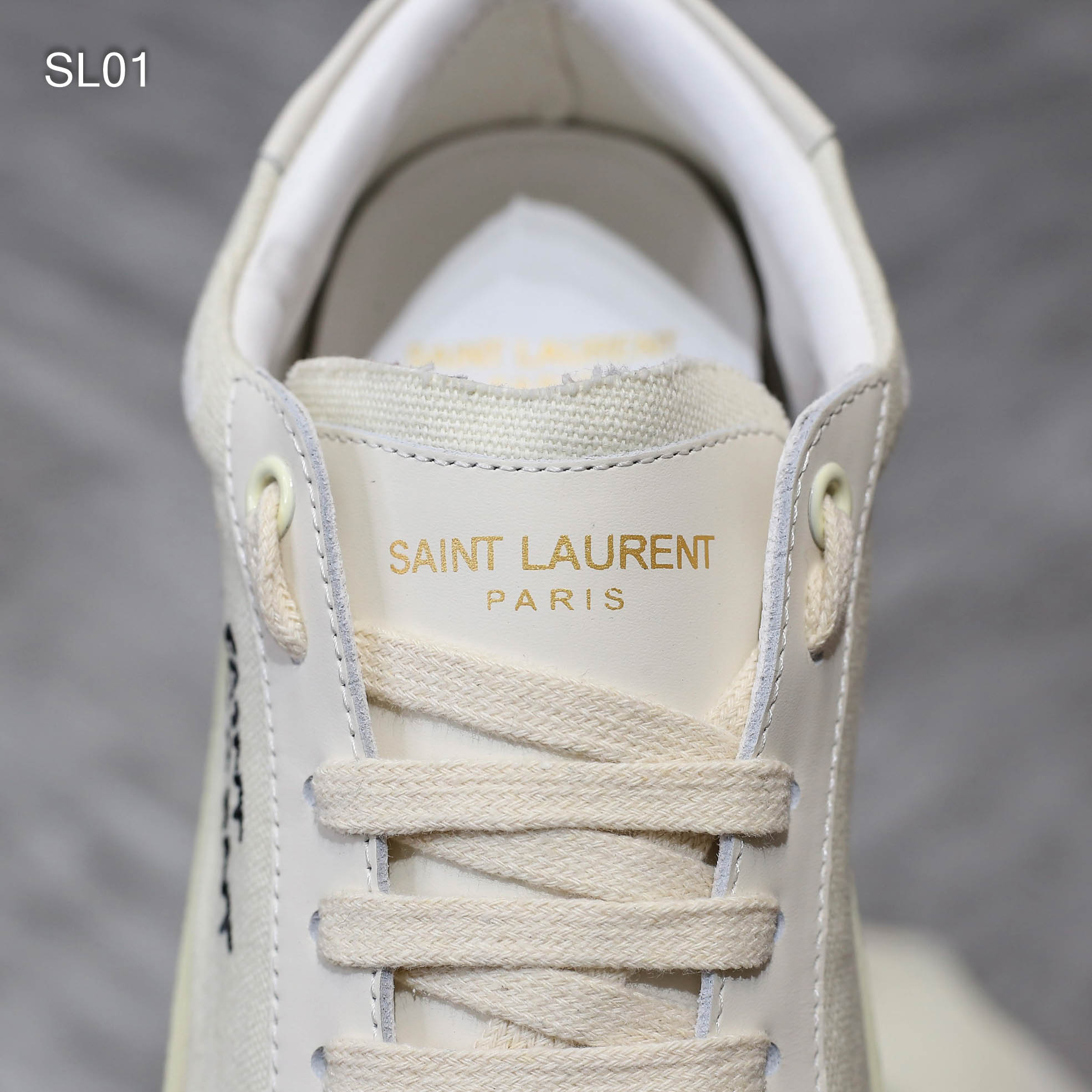 Giày Saint Laurent Court Classic
