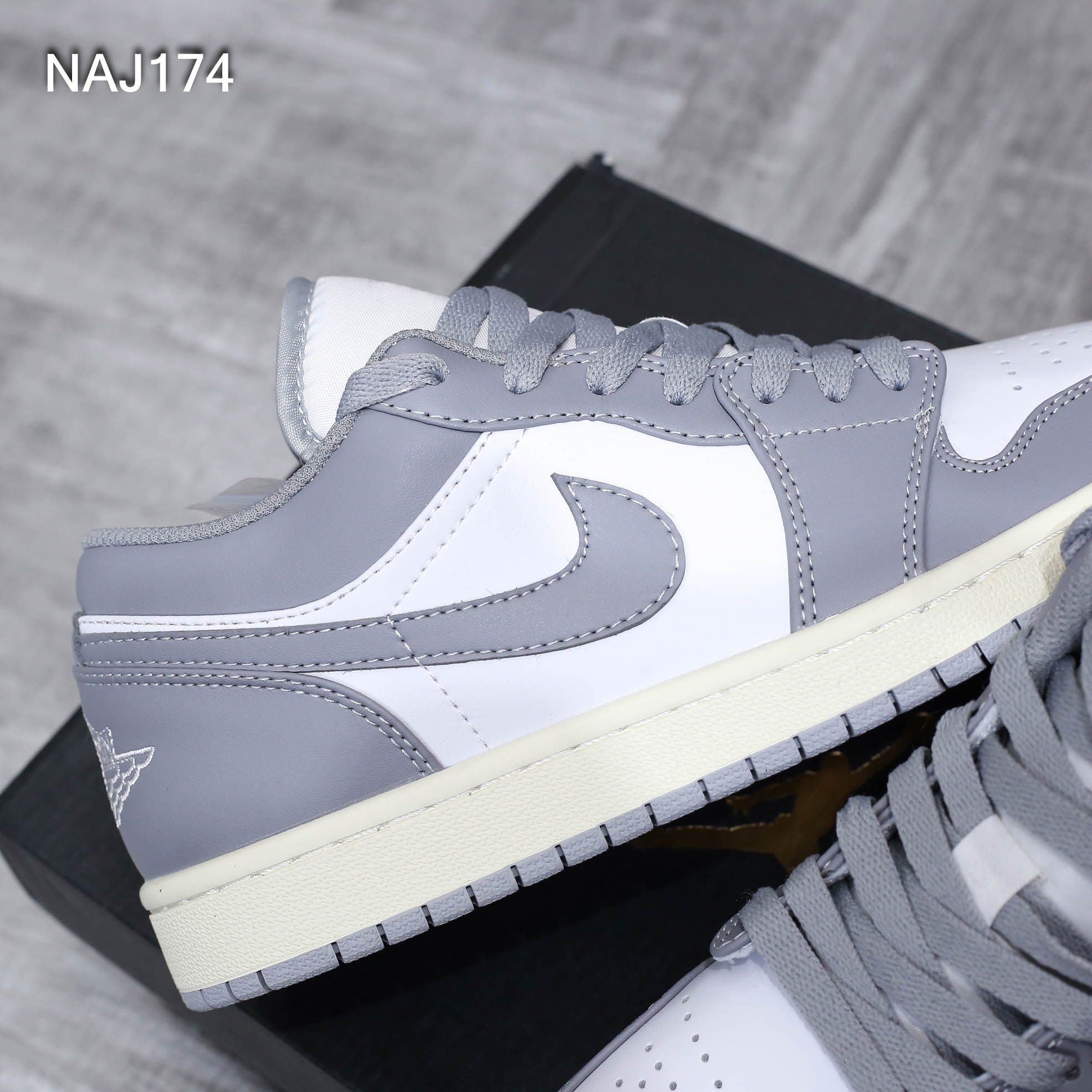 Giày Nike Air Jordan 1 Low ‘Vintage Grey’