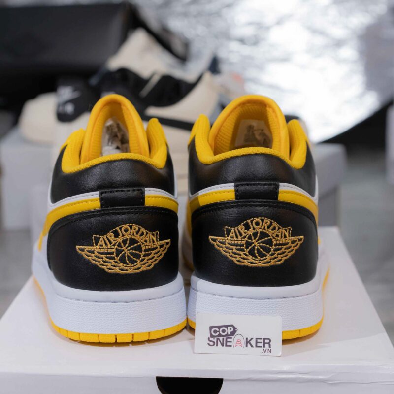 Nike Air Jordan 1 Low ‘Taxi’