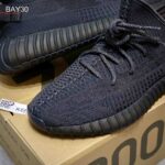 Giày Adidas Yeezy 350 V2 Black Static Black (phản quang dây) Best Quality