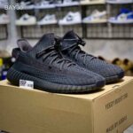Giày Adidas Yeezy 350 V2 Black Static Black (phản quang dây) Best Quality
