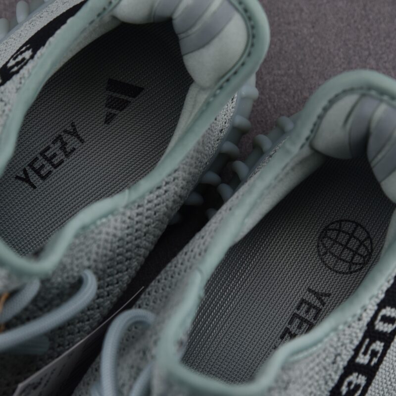 (BEST) adidas Yeezy Boost 350 V2 ‘SALT’