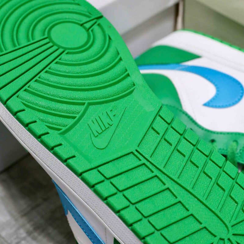 Giày Air Jordan 1 Low ‘Lucky Green Aquatone’ Best Quality