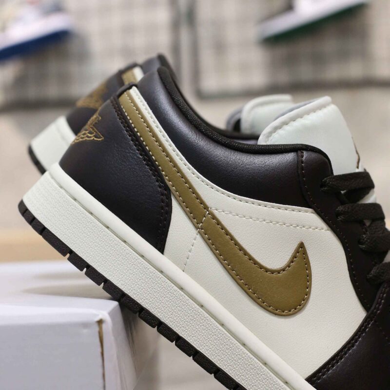 Nike Air Jordan 1 Low ‘Shadow Brown’