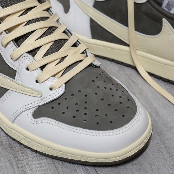 Nike Air Jordan 1 Low Travis Scott ‘Reverse Mocha’