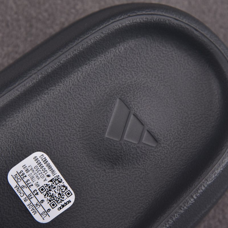 adidas Yeezy Slide ‘Slate Grey’