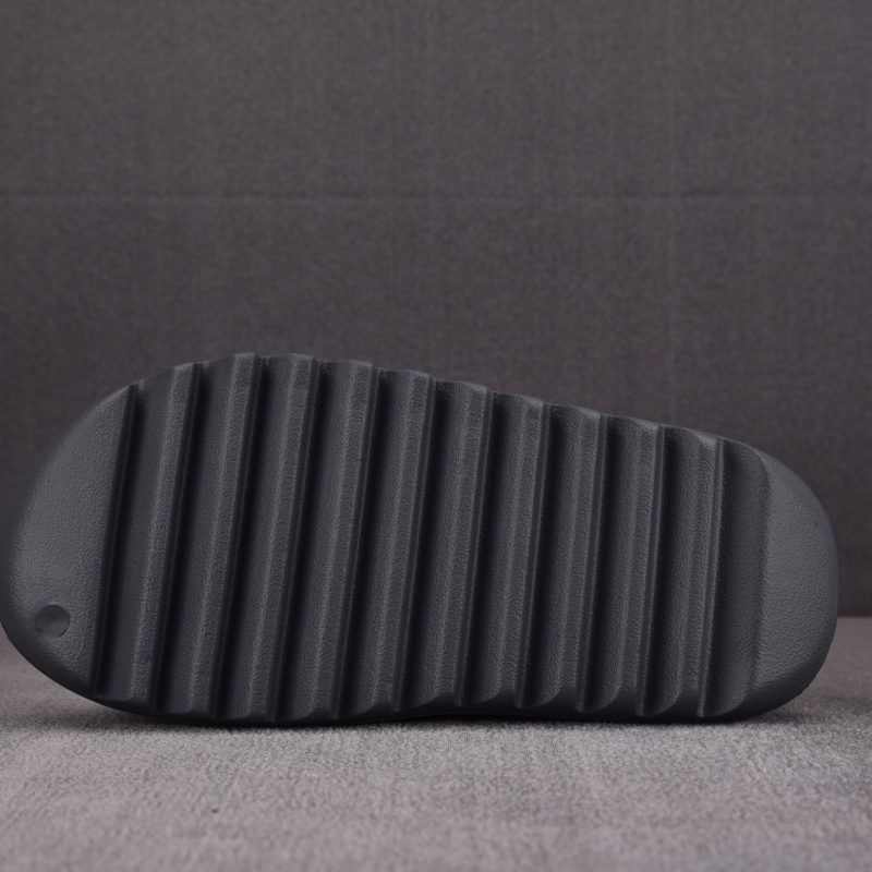 adidas Yeezy Slide ‘Slate Grey’