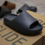 Dép Adidas Yeezy Slides ‘Slate Grey’ Like Aut