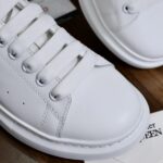 Giày Alexander Mcqueen All White