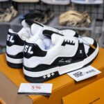 Giày Louis Vuitton Lv Trainer #54 Signature Black White Best Quality