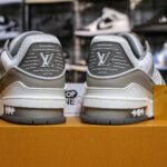 Giày Louis Vuitton LV Trainers In Grey Best Quality