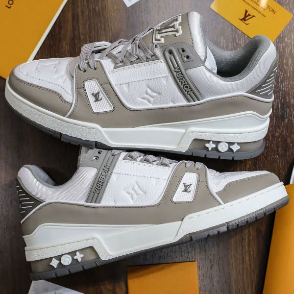Giày Louis Vuitton LV Trainers In Grey Best Quality