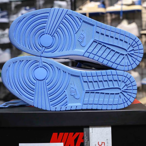 Giày Nike Air Jordan 1 Retro High University Blue Best Quality