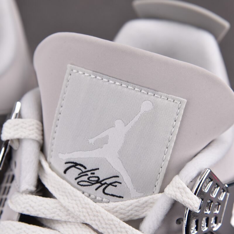 (BEST) Air Jordan 4 ‘FROZEN MOMENTS’