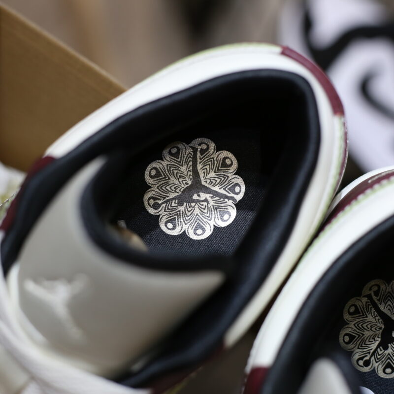 (BEST) Air Jordan 1 Wmns Low 'Year of the Dragon'