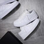 Giày Air Jordan 1 Low ‘Triple White’