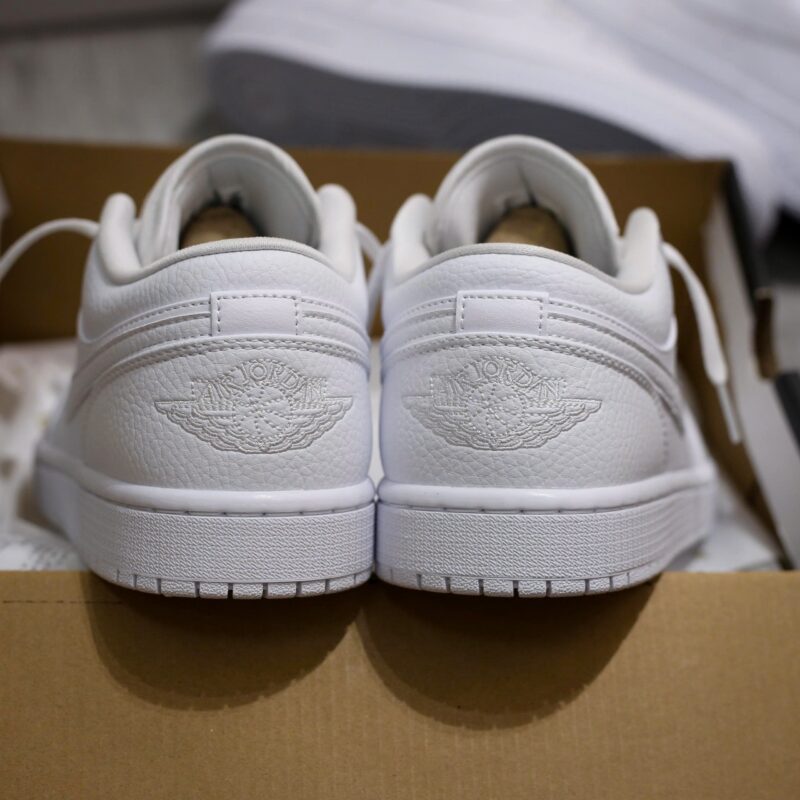 Giày Air Jordan 1 Low ‘Triple White’