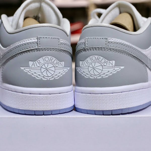 Nike Air Jordan 1 Low Wolf Grey