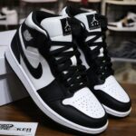 Giày Nike Air Jordan 1 Mid ‘Panda’ Like Auth