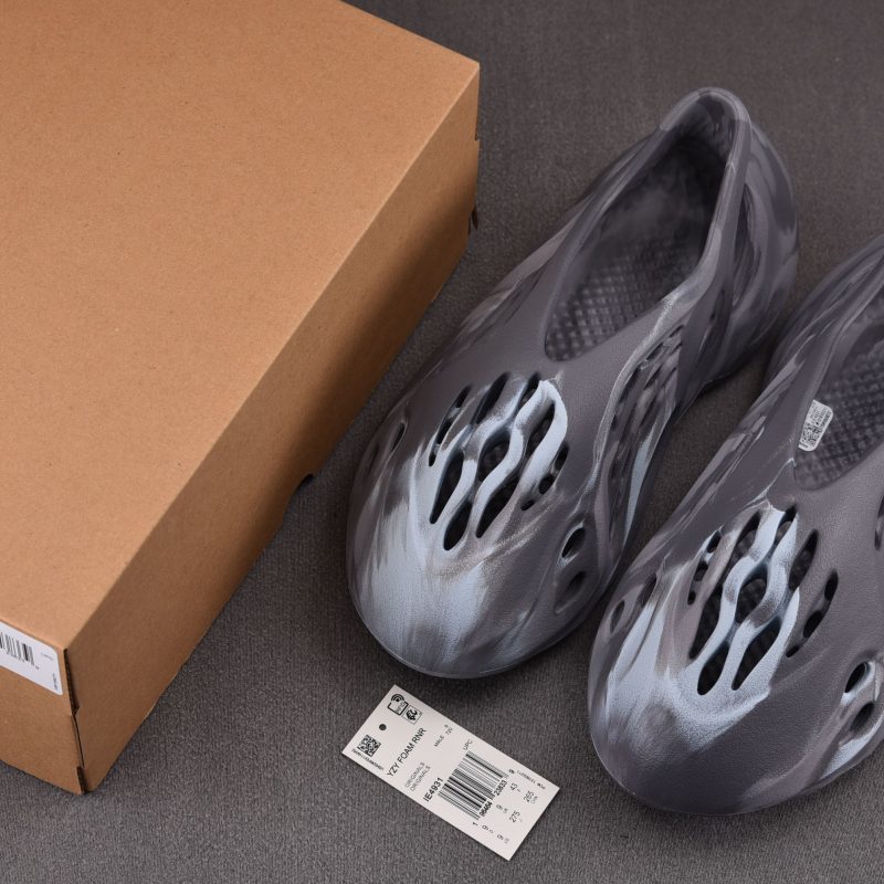 adidas Yeezy Foam RNNR MX 'Granite’