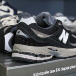 Giày New Balance 2002R ‘Black Dark’
