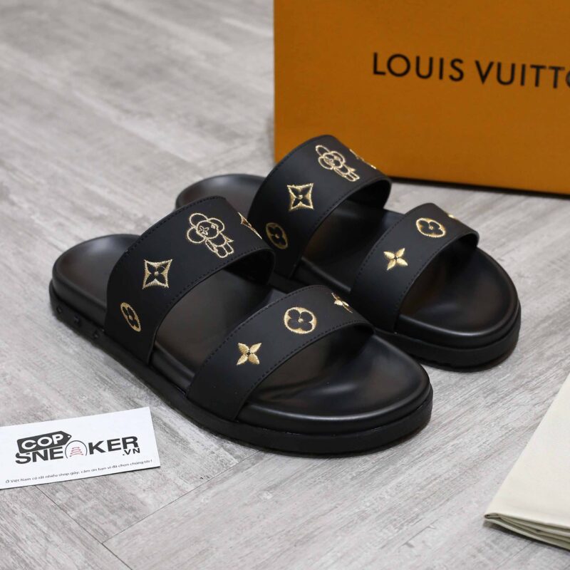 Dép Louis Vuitton nam màu đen họa tiết hoa vàng Best Quality