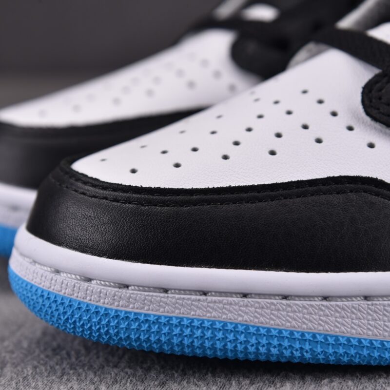 (BEST) Air Jordan 1 Retro Low OG 'POWDER BLUE'