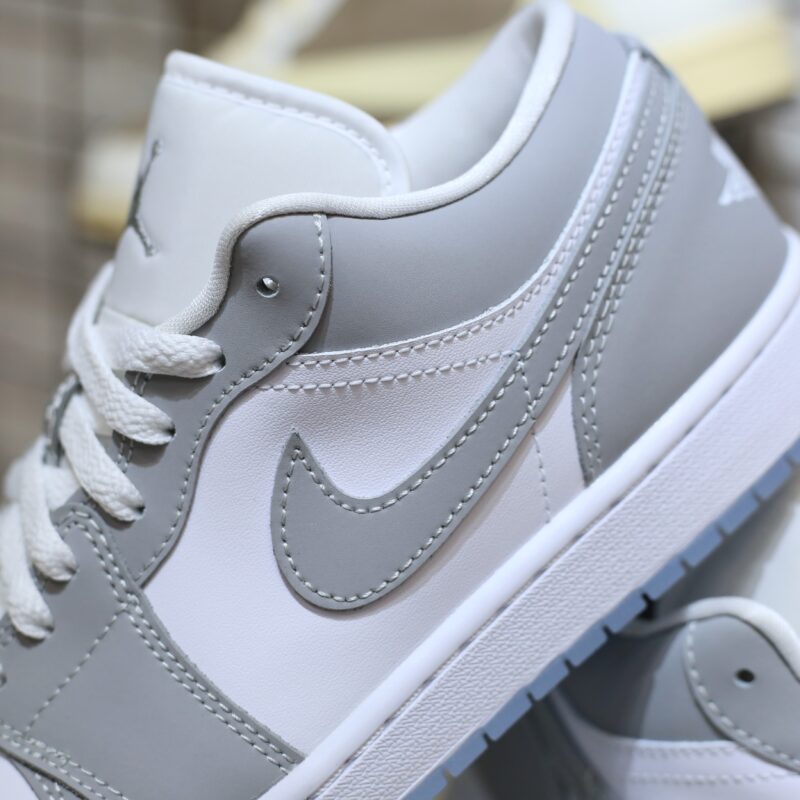 (BEST) Air Jordan 1 Low Wmns 'Wolf Grey'