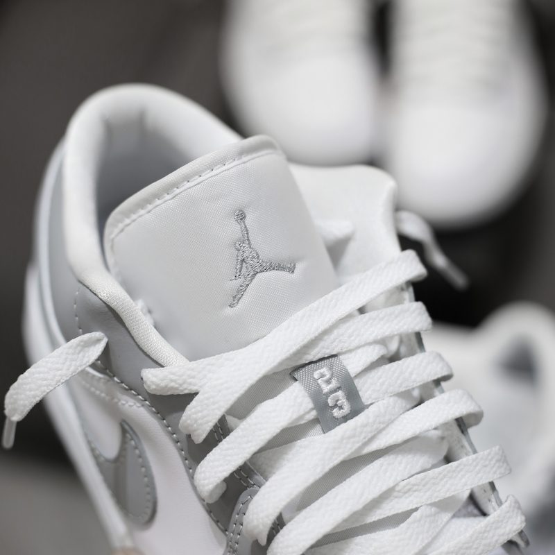 (BEST) Jordan 1 Low Wmns ‘WOLF GREY’