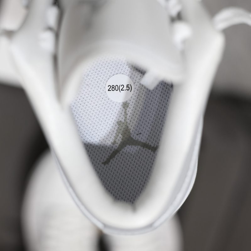 (BEST) Jordan 1 Low Wmns ‘WOLF GREY’