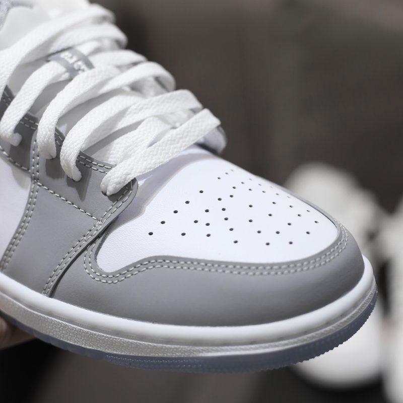 (BEST) Jordan 1 Low Wmns ‘WOLF GREY’