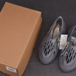 adidas Yeezy Foam RNNR MXT 'Moon Grey'