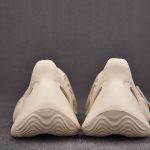 adidas Yeezy Foam RNNR ‘Sand’
