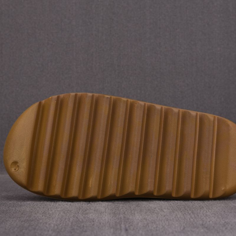 adidas Yeezy Slide ‘Ochre’
