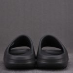 adidas Yeezy Slide 'Onyx'