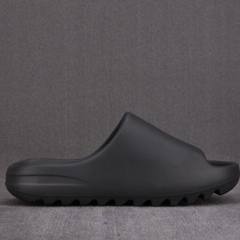 adidas Yeezy Slide 'Onyx'