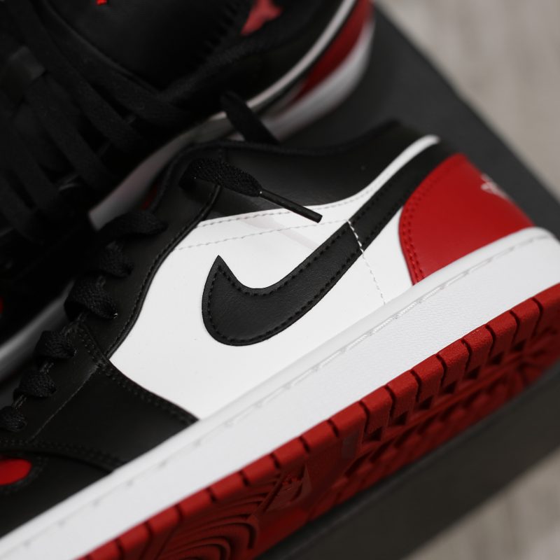 Jordan 1 Low 'Bred Toe'