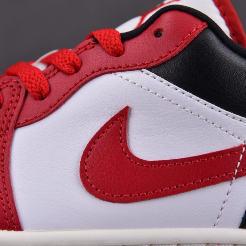 (BEST) Air Jordan 1 Low ‘REVERSE BLACK TOE’