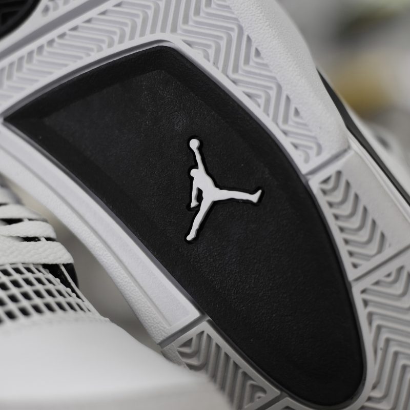 (BEST) Jordan 4 Retro ‘MILITARY BLACK’