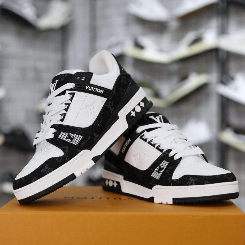 (BEST) Louis Vuitton LV Trainer 'WHITE BLACK'