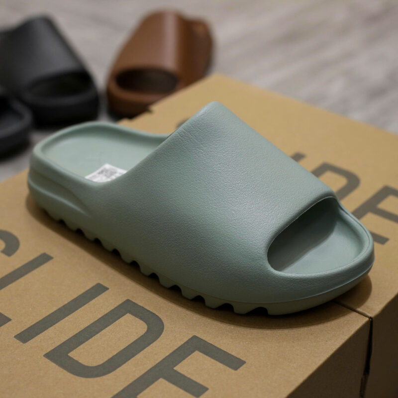 Dép Adidas Yeezy Slides ‘Salt’ 2024 Like Auth