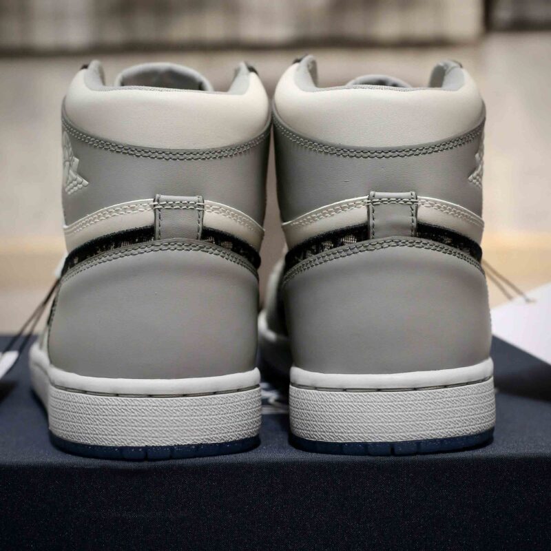 Giày Air Jordan 1 Retro High Dior Best Quality