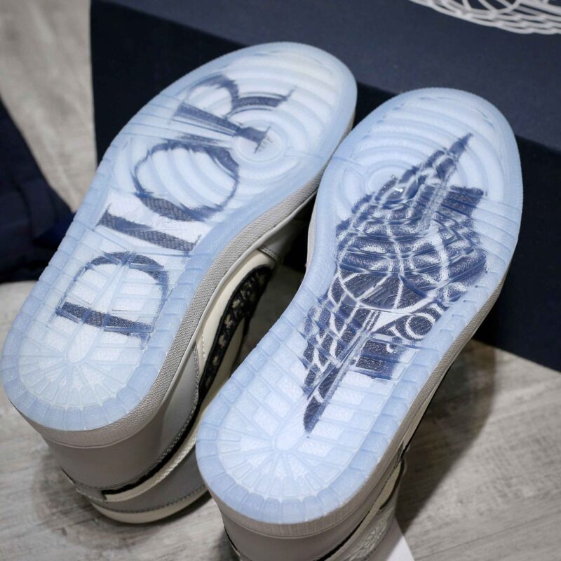 Giày Air Jordan 1 Retro High Dior Best Quality