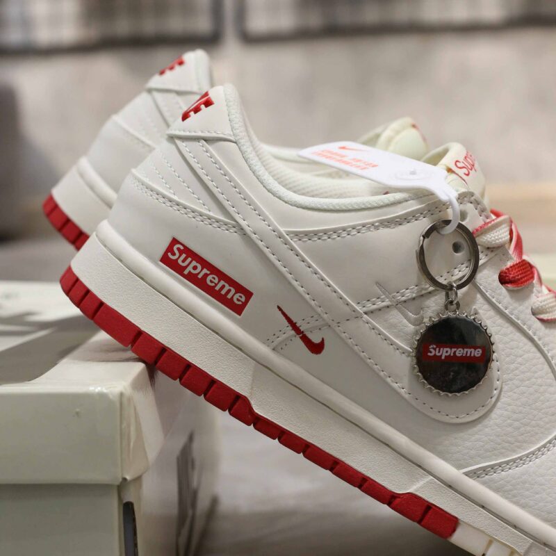 Giày Nike SB Dunk Low x Supreme White Red Best Quality