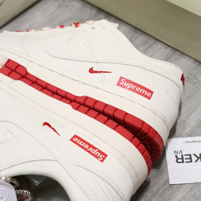 Giày Nike SB Dunk Low x Supreme White Red Best Quality