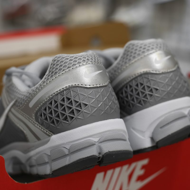 (BEST) Nike Zoom Vomero 5 'COOL GREY'